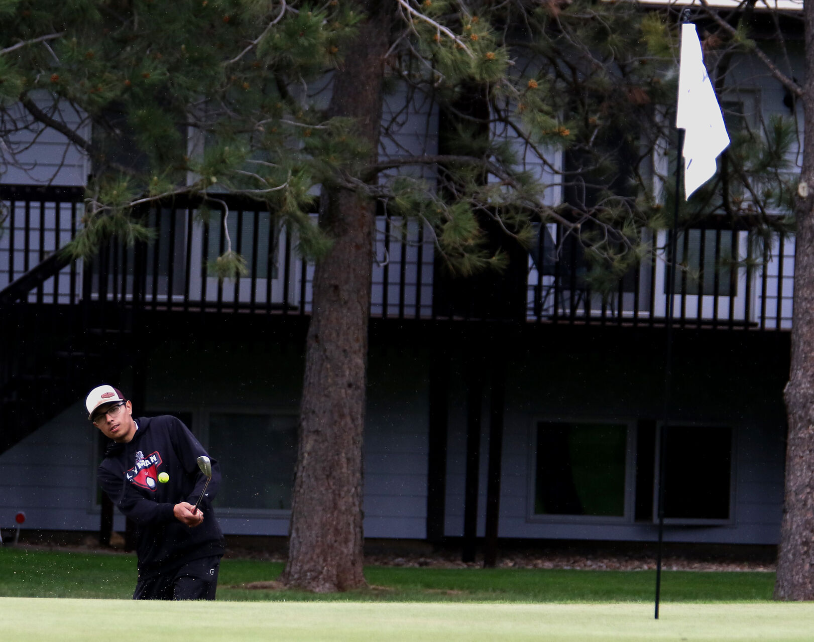 060722-golf12.jpg